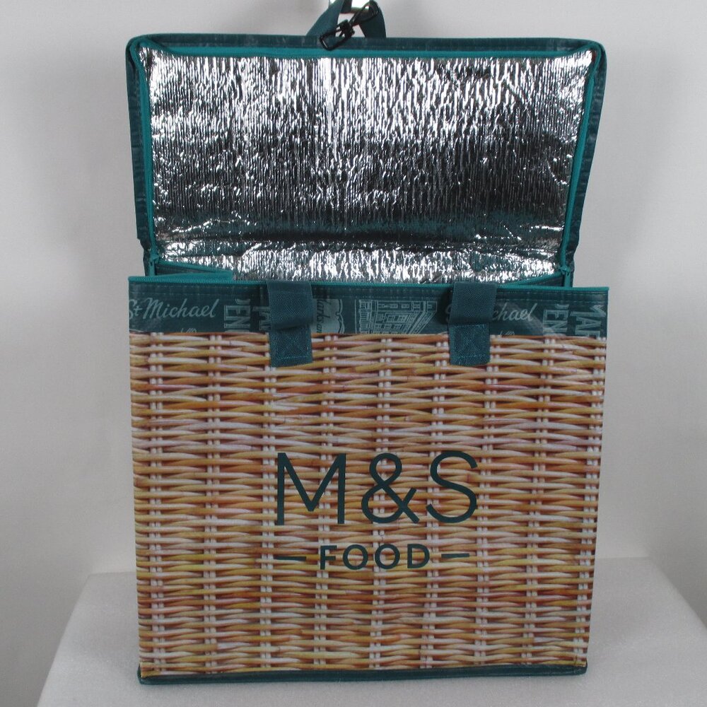 LARGE INSULATED M & S FOOD COOLER BAG - Picture 4 of 16